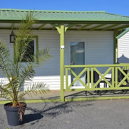 Camping Les Pommiers Du Mont Saint Michel Beauvoir  Exterior photo