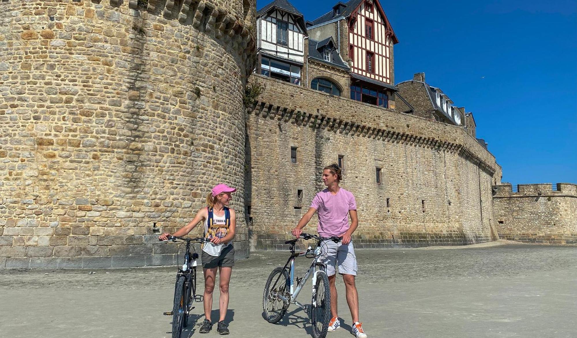 Les Pommiers Du Mont Saint Michel
